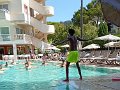 27 Hotel